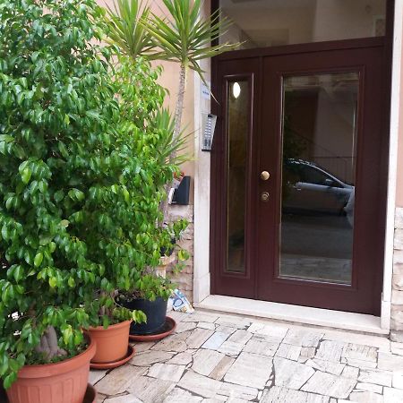 Casa Vacanze Lory Monterotondo  Eksteriør billede